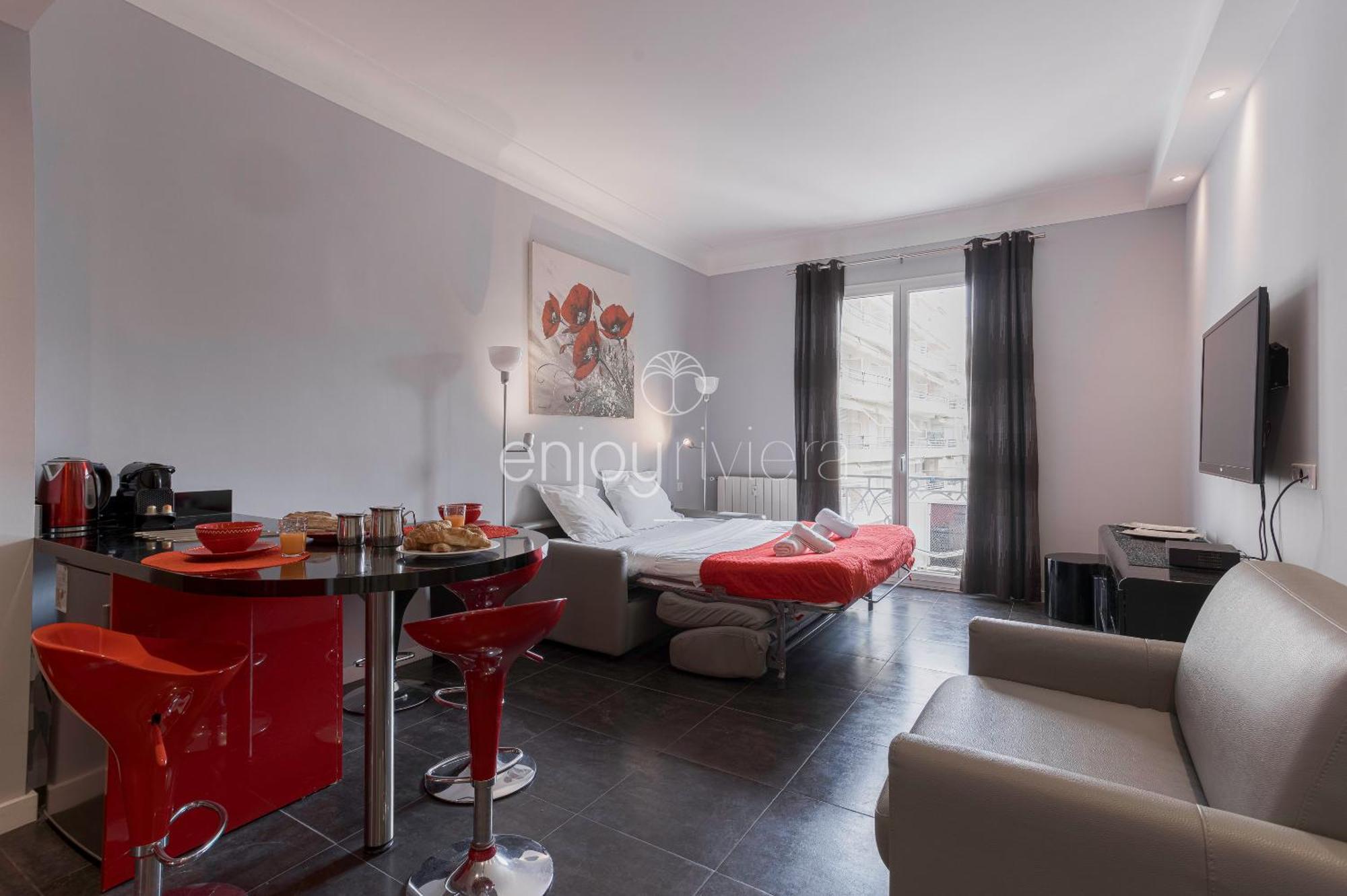 Palais Miramar - Suite & B31 - Croisette Emplacement Unique - 20M Plage - Wifi - Clim Канни Екстер'єр фото